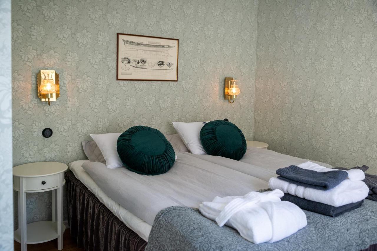 Fregatten Bed&Breakfast Karlskrona Eksteriør bilde